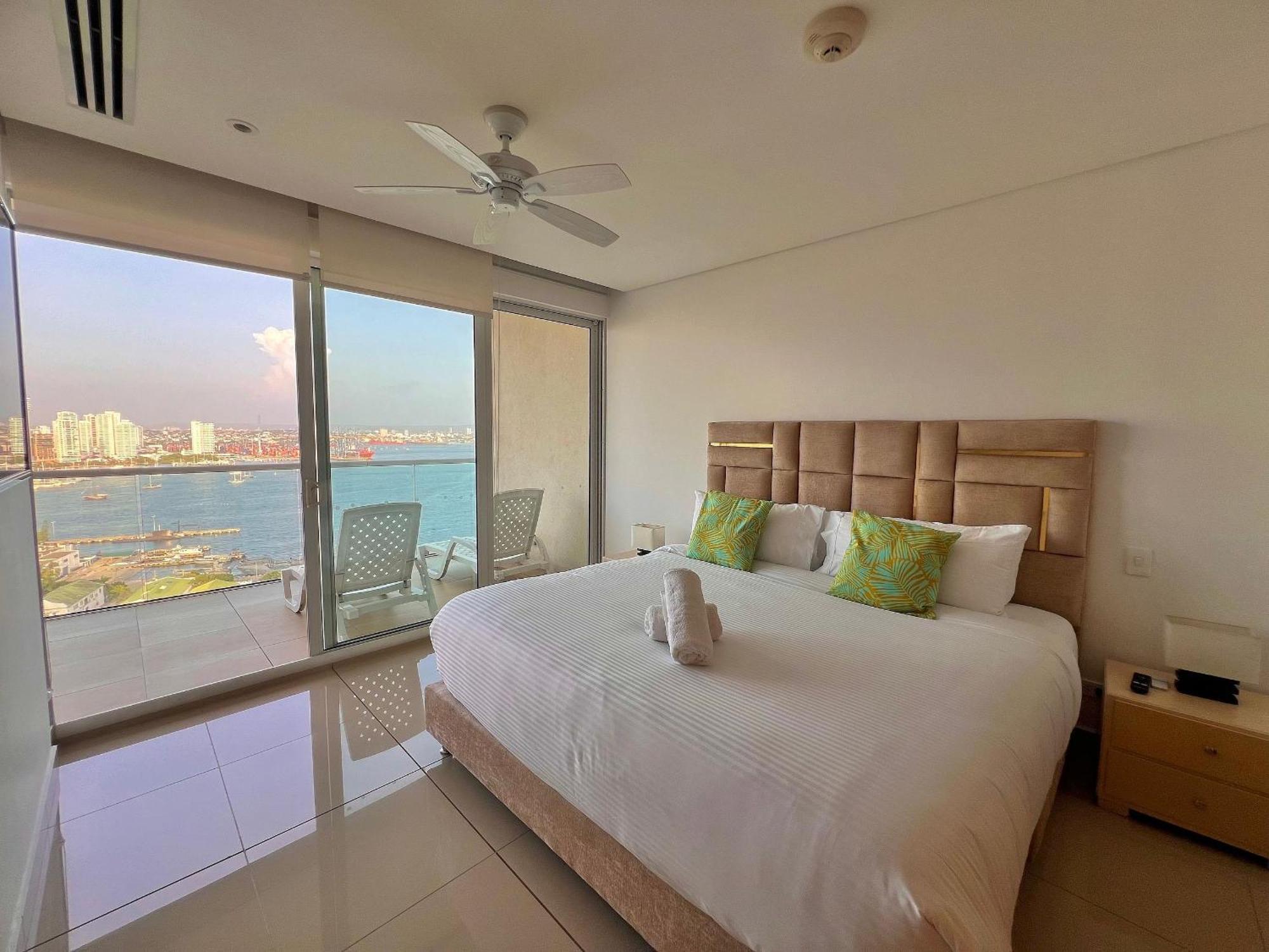 Apartment U-go Edificio H2 En Bocagrande Frente Al Mar